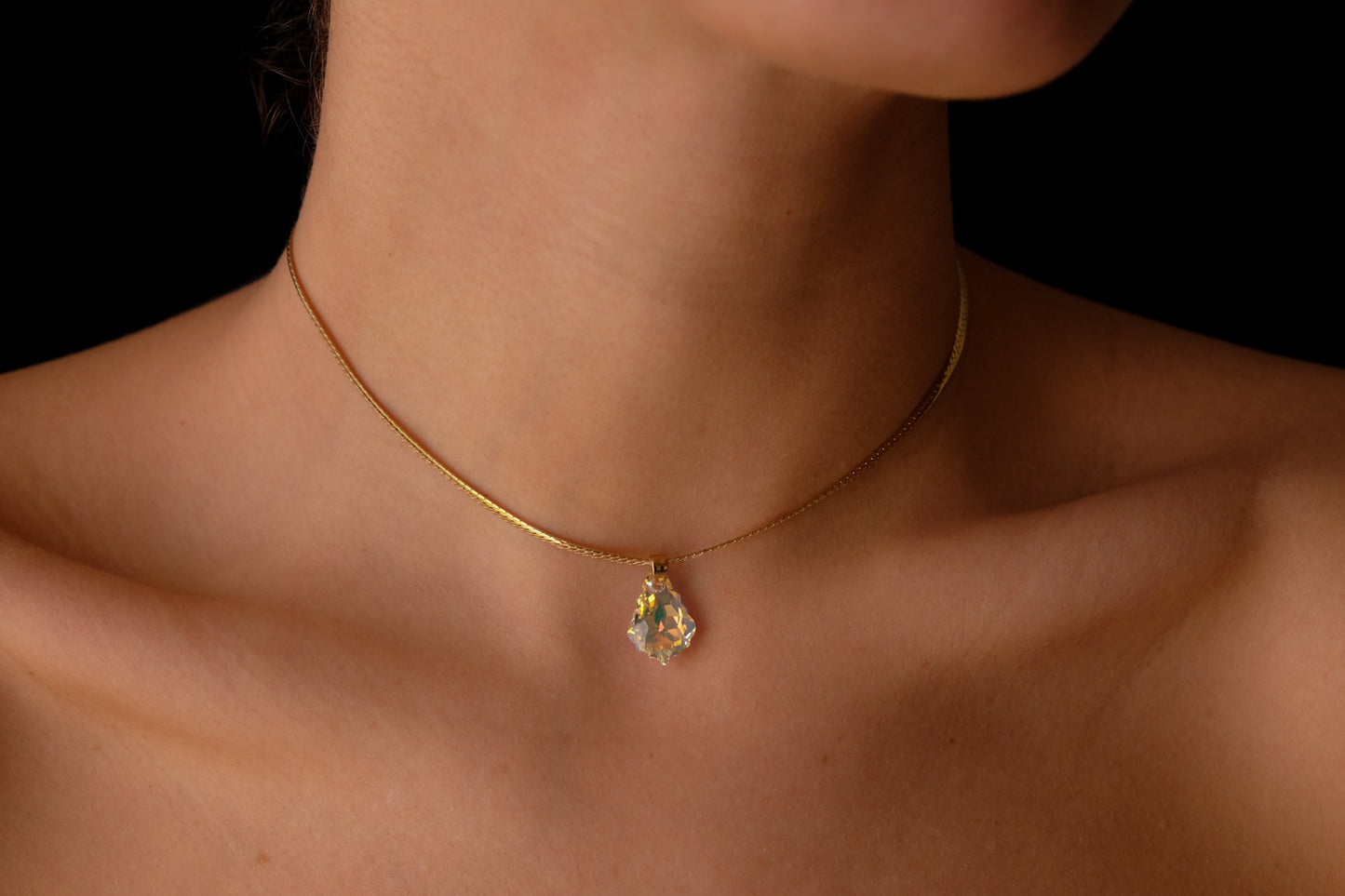 Crystal choker