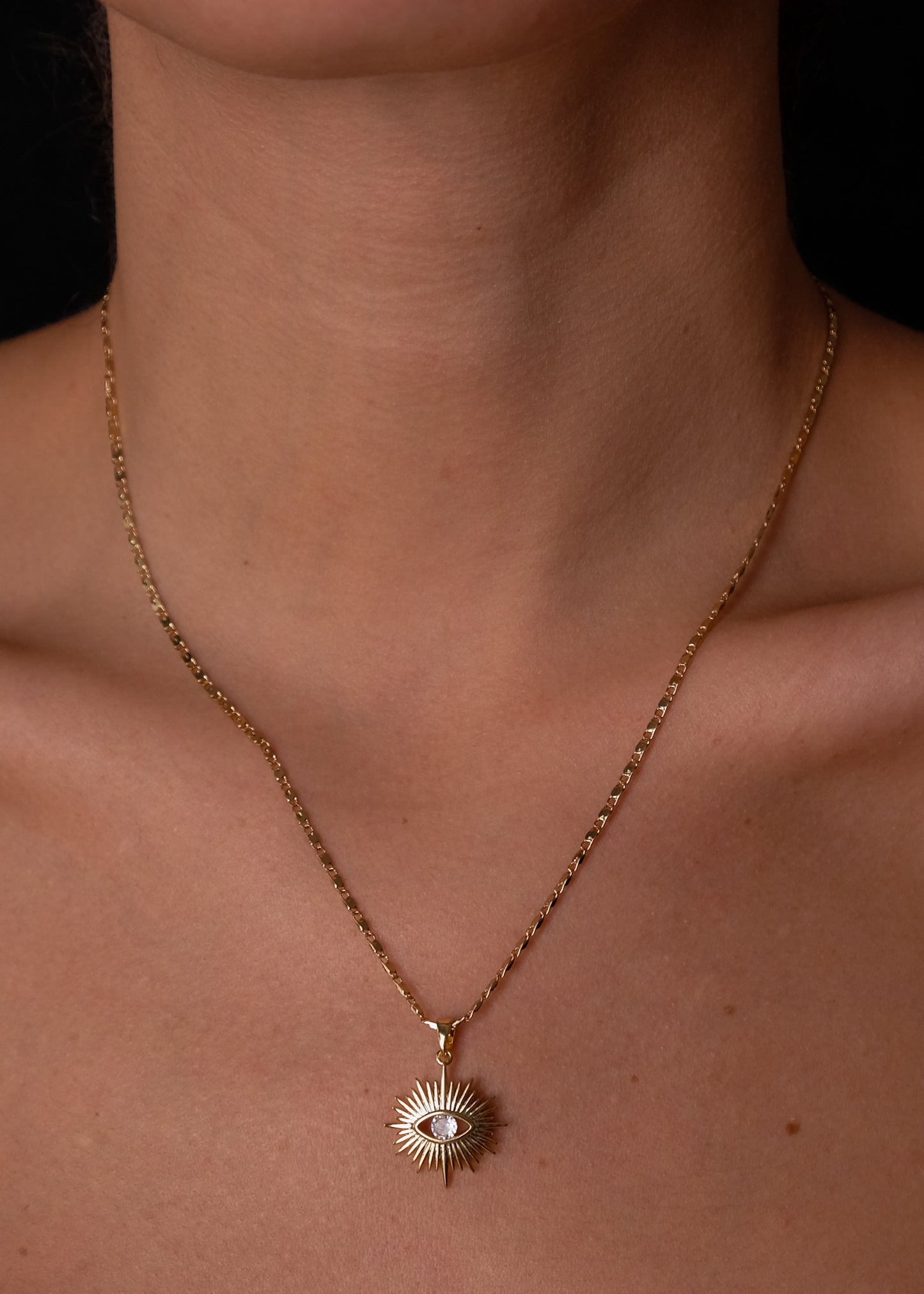 Radiant eye necklace