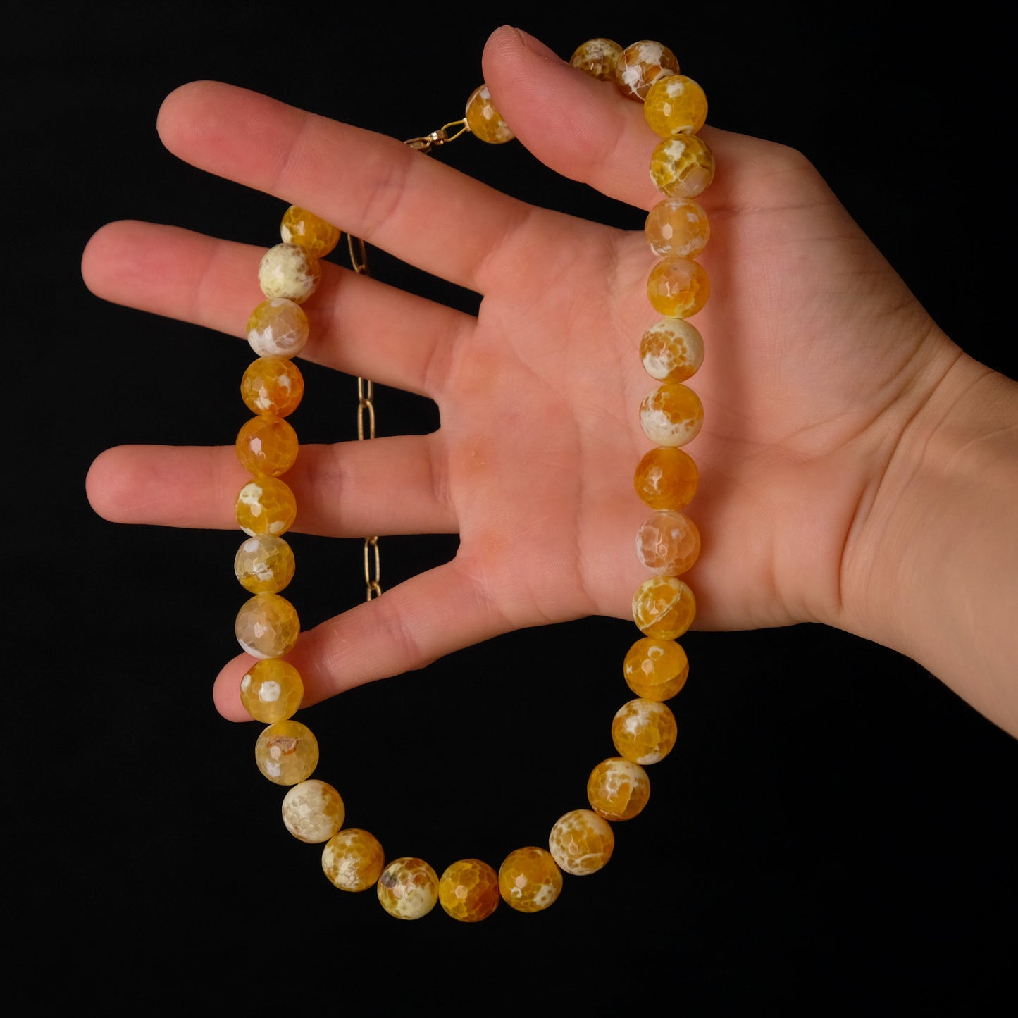 Yellow agate stone choker