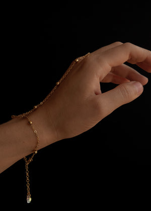 gold dots handchain bracelet