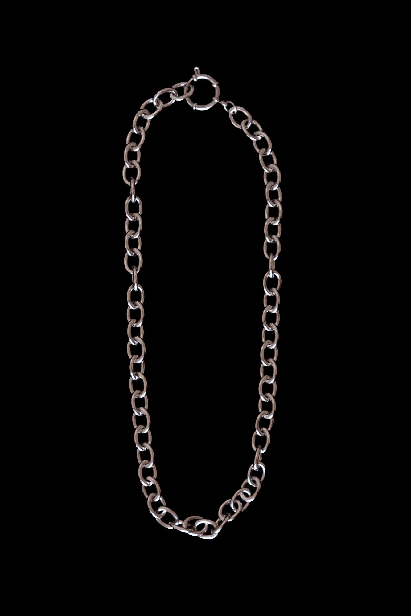 capricorn rising chain