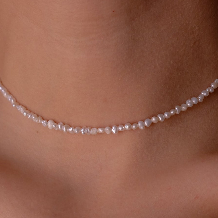 Baby Nacre Pearl Choker