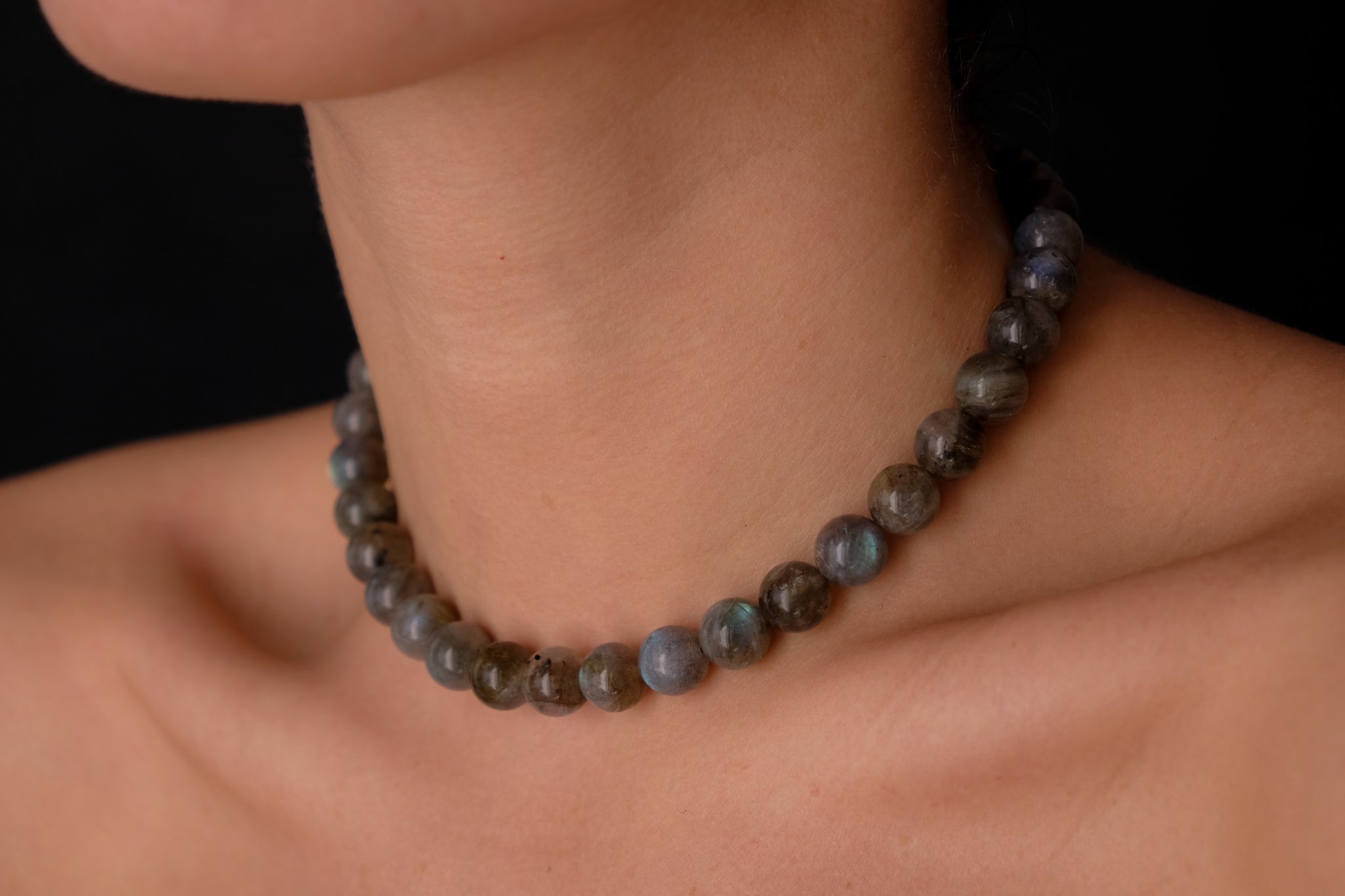 Labradorita gargantilla