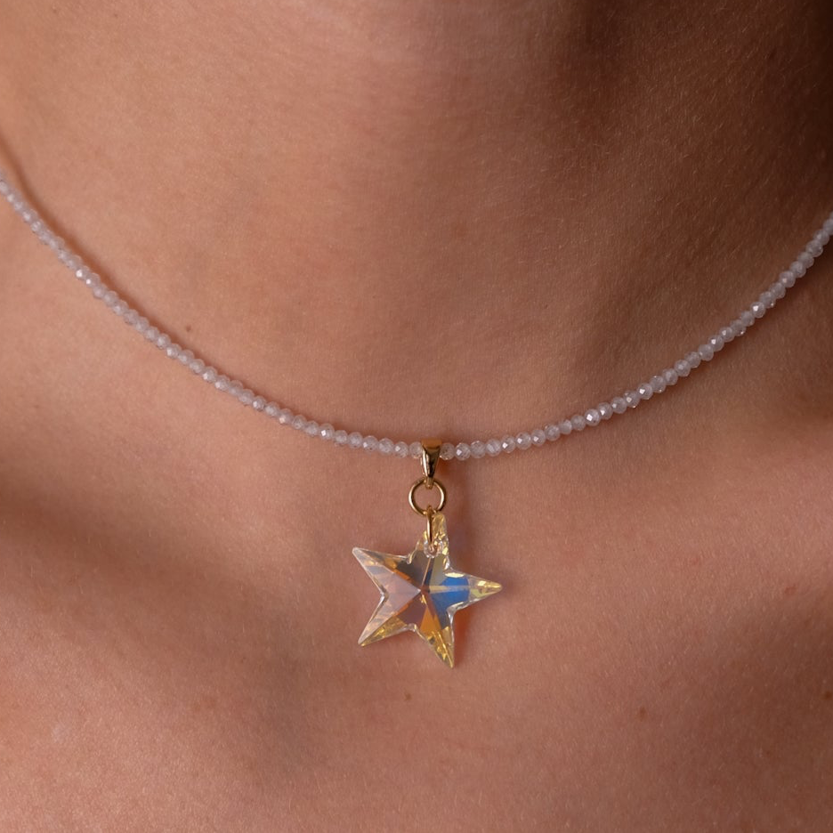 Crystal star choker