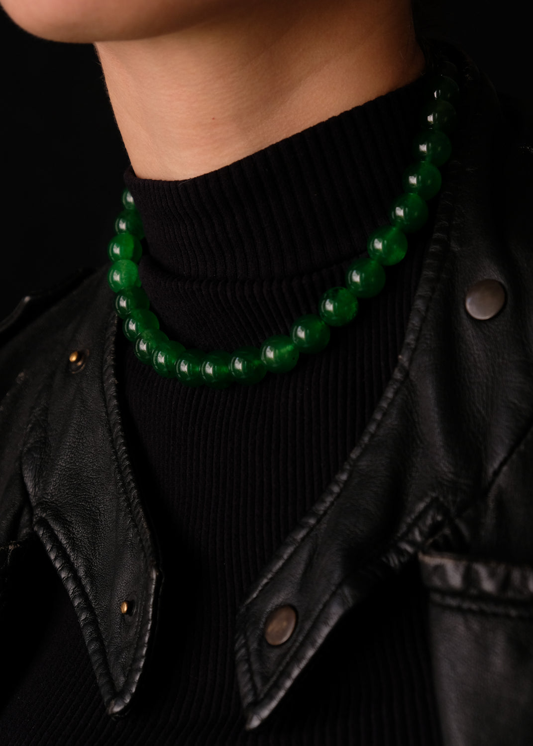 Jade stone choker