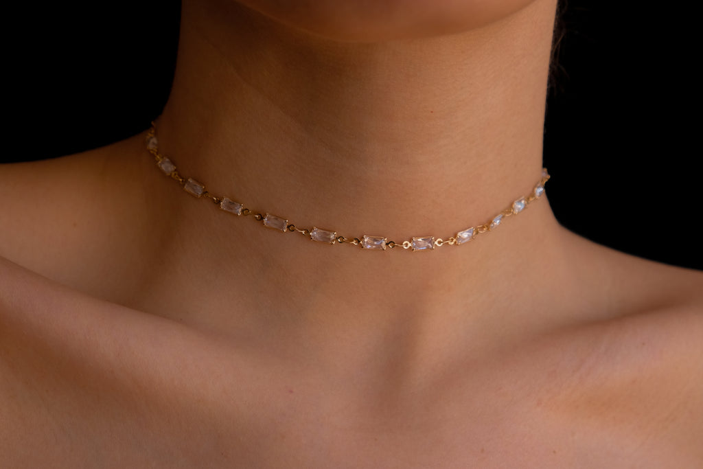 Crystal rectangles choker