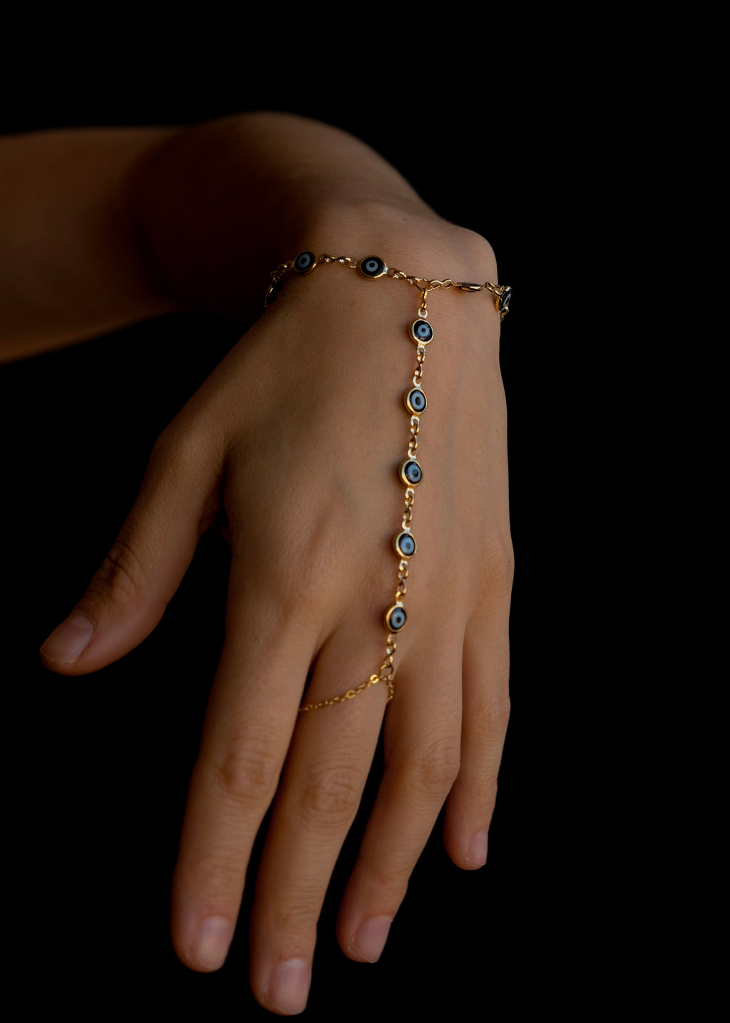 Gyspy eyes handchain bracelet