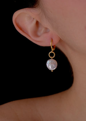 Pearls earrings