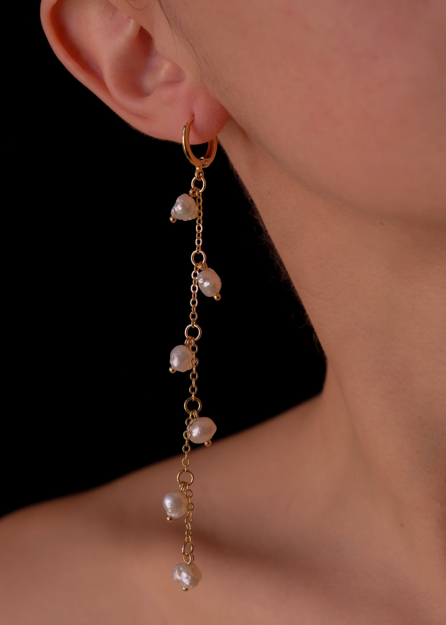 Pearl Aura Earrings