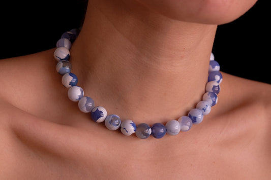 Nubes Stone Choker