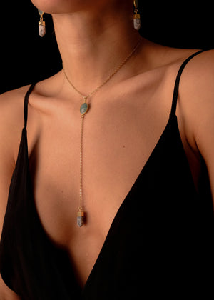 Aquamarine and howlite