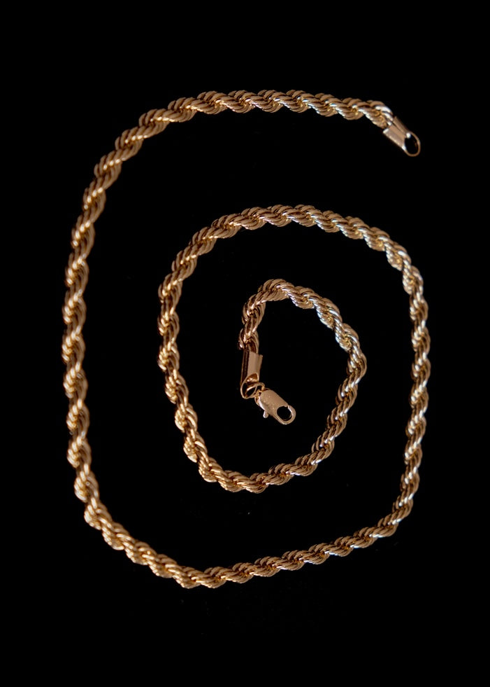 Spiral chain necklace