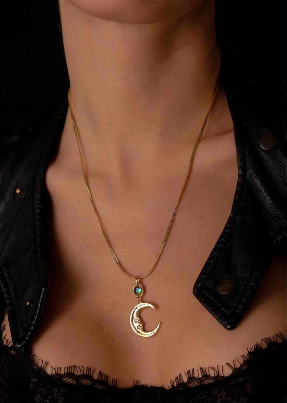Moon A Necklace