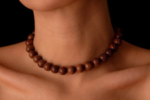 venturina stone choker