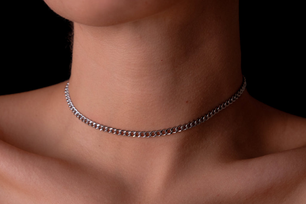 Silver chain choker