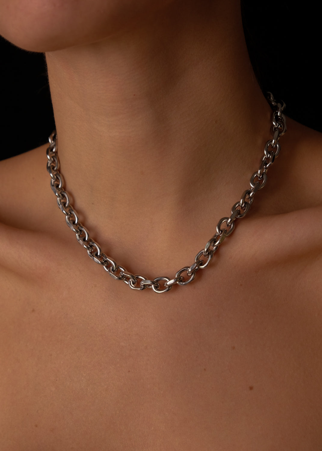 Two silver chains set
