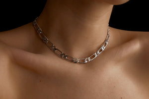 Silver choker
