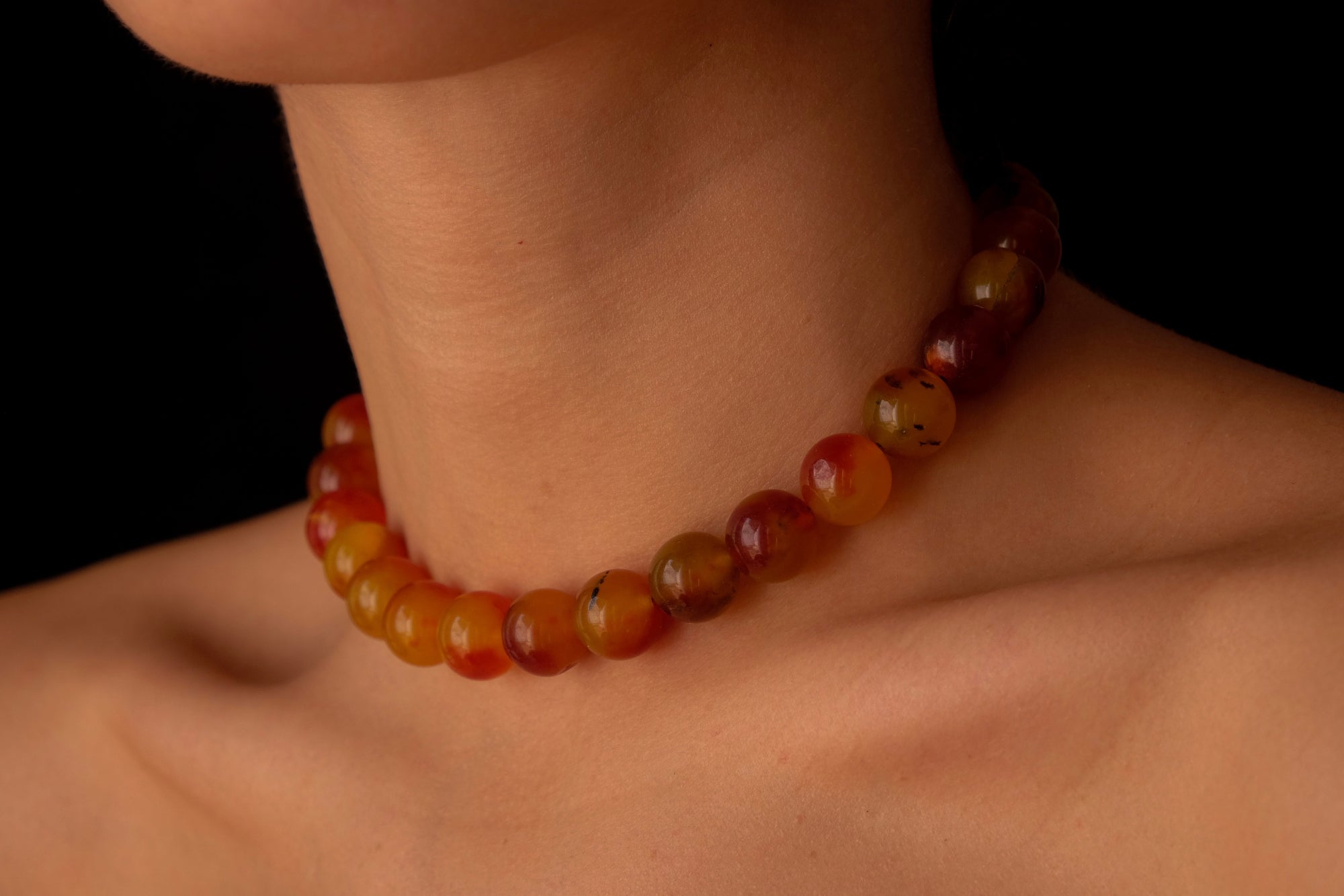 Mango Stone Choker