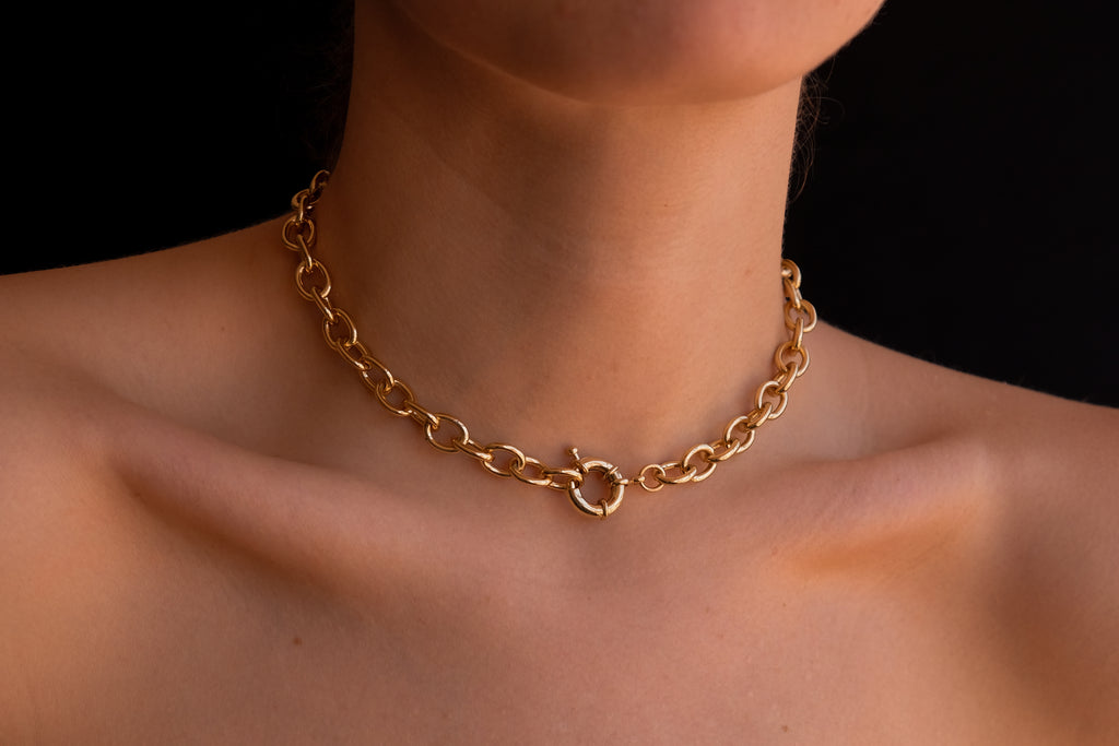 Gold chain choker