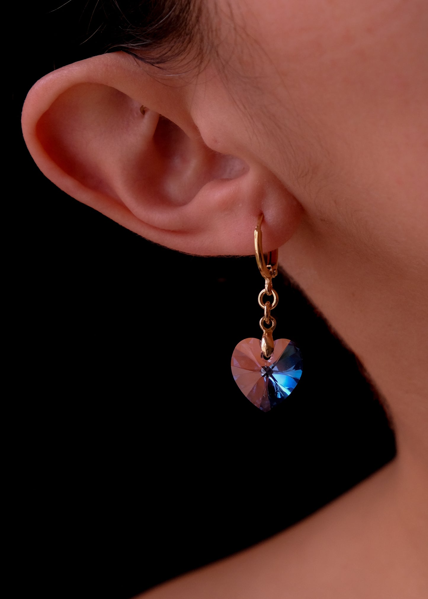 Lilac crystal heart earrings