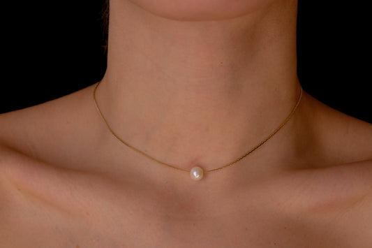 Baby Orb Pearl Choker