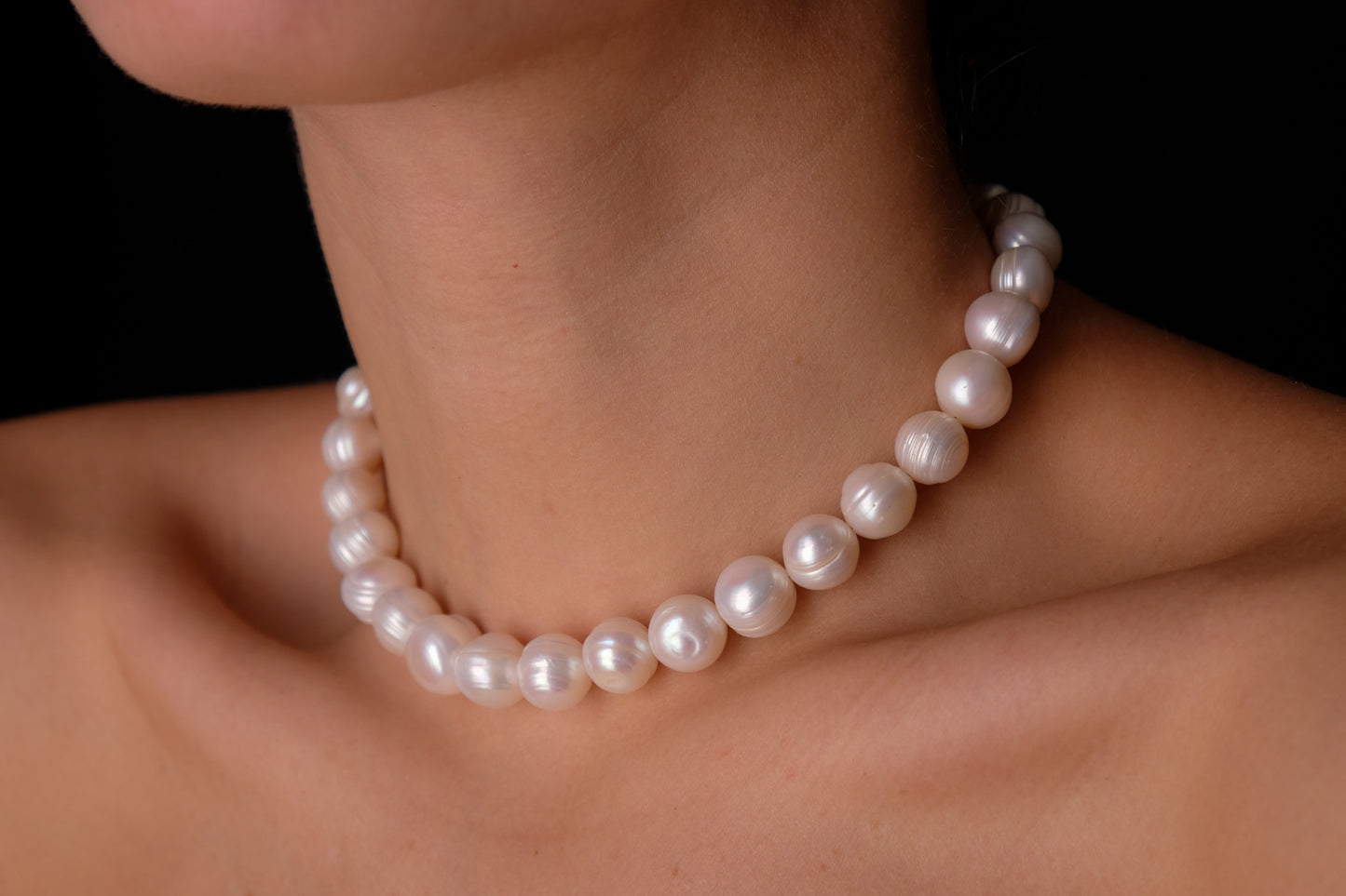 Axis Choker