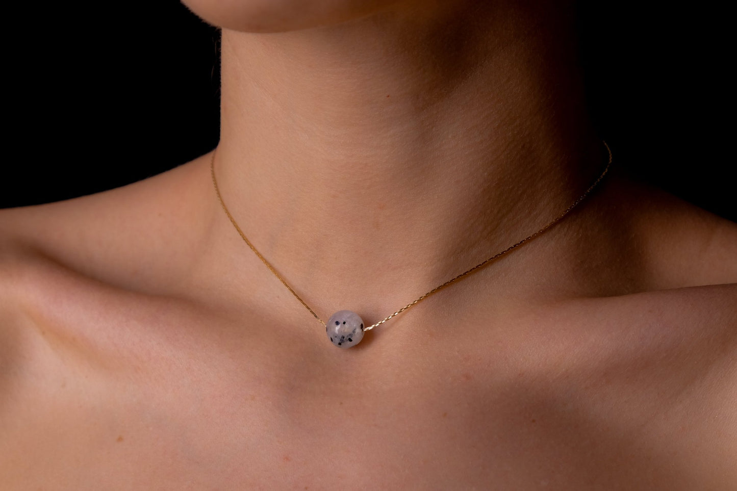 moonstone sphere choker