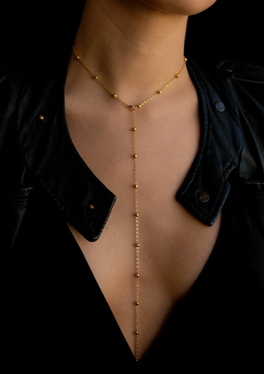 Gold dots necklace